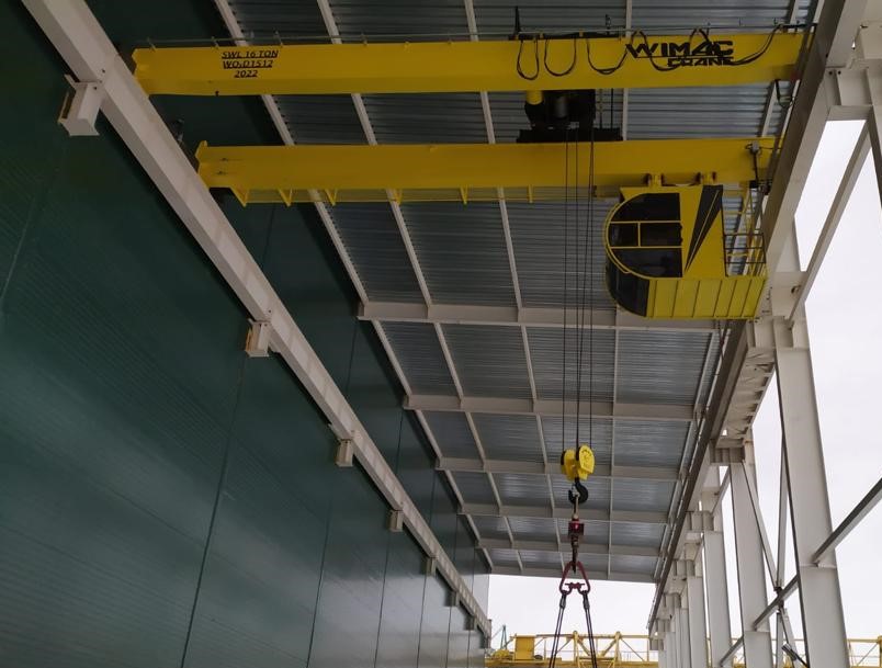 outdoor 16 ton double girder overhead crane for steel storage facilities